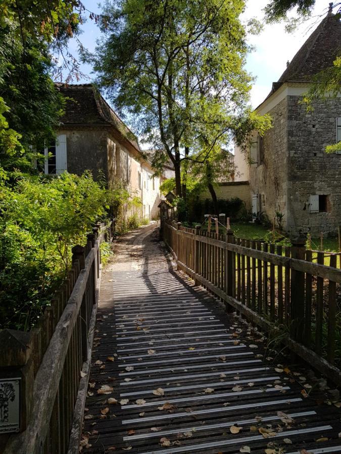 Issigeac Namaste Cottage מראה חיצוני תמונה