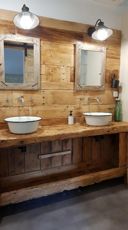 Issigeac Namaste Cottage מראה חיצוני תמונה